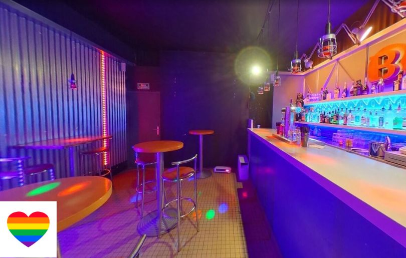 Le Buster Bar , rencontre gay bordeaux