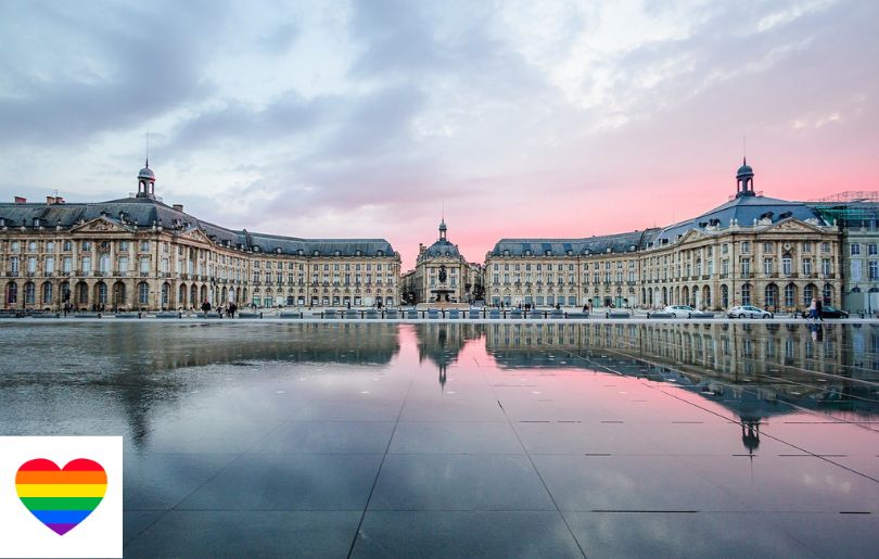 Monument Bordeaux : Rencontre entre gay