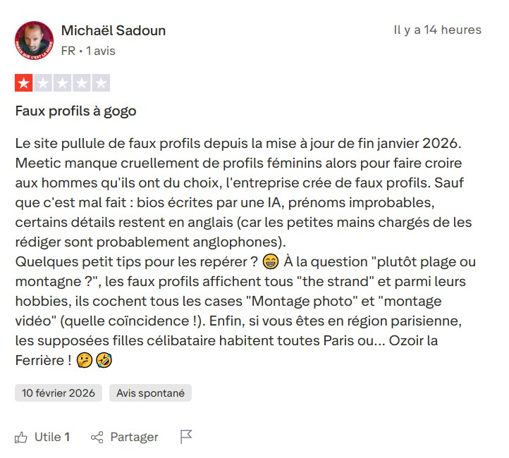Avis Trustpilot signalant des faux profils avec bios écrites par IA